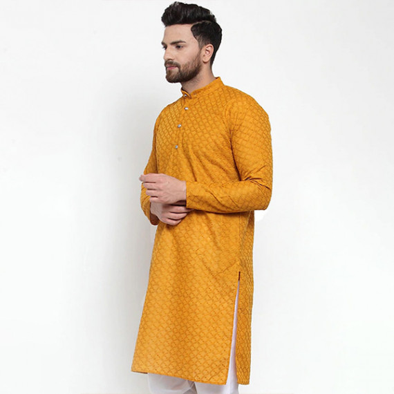 http://13.233.79.61/products/men-mustard-yellow-thread-work-cotton-kurta