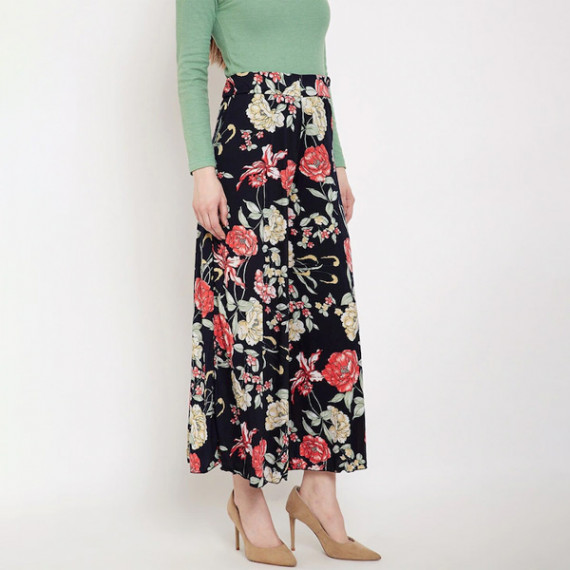 http://13.233.79.61/products/women-black-red-floral-printed-flared-palazzos