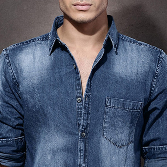 http://13.233.79.61/products/men-blue-denim-washed-casual-sustainable-shirt