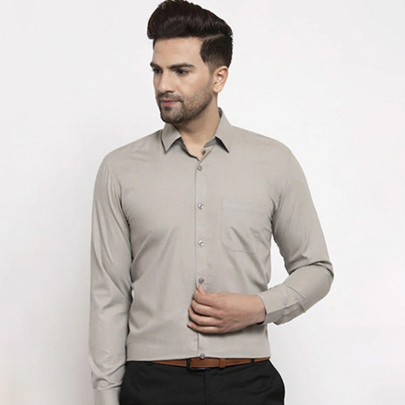 http://13.233.79.61/products/men-grey-smart-regular-fit-solid-formal-shirt