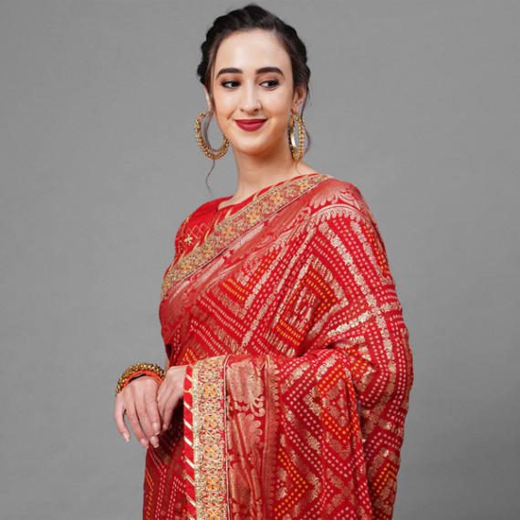 http://13.233.79.61/products/red-gold-toned-woven-design-bandhani-saree