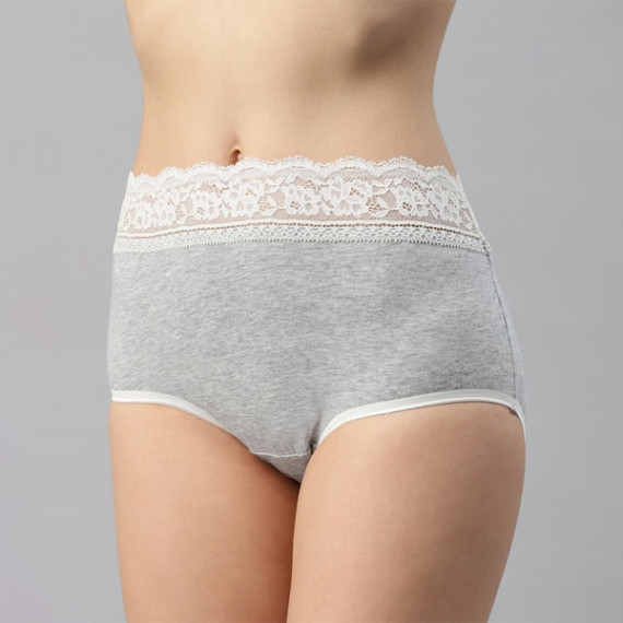 http://13.233.79.61/products/women-pack-of-5-lace-detail-hipster-briefs-t615016x